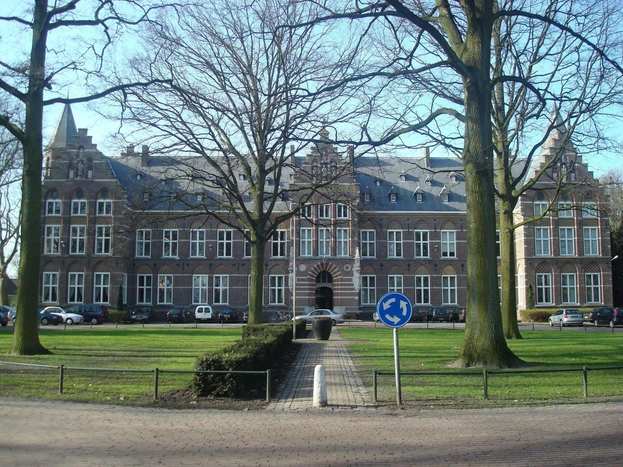 Hotel Bovendonk Business- & Eventlocatie 3*