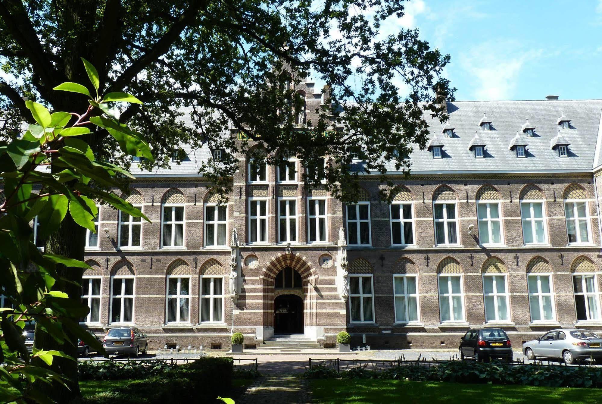 Conferentiecentrum Bovendonk 3*
